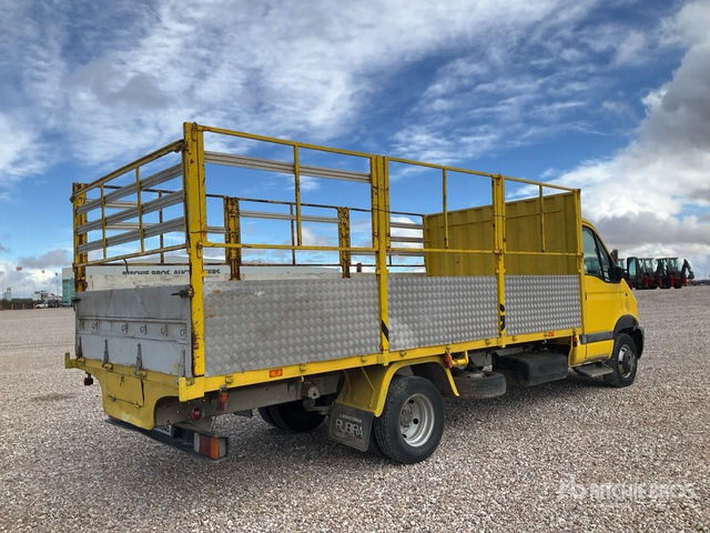 2000 Renault Mascott 4x2 Flatbed Truck - 栏板式/ 平板卡车:图3 2000 Renault Mascott 4x2 Flatbed Truck - 栏板式/ 平板卡车:图3