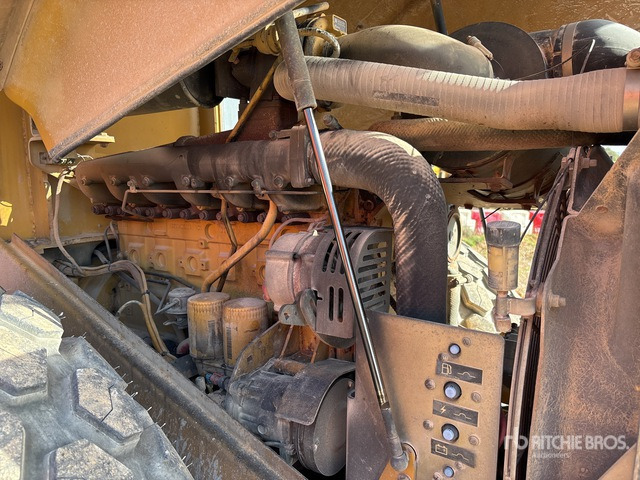 2004 Cat CS-663E Smooth Drum Compactor - 压实机:图4 2004 Cat CS-663E Smooth Drum Compactor - 压实机:图4