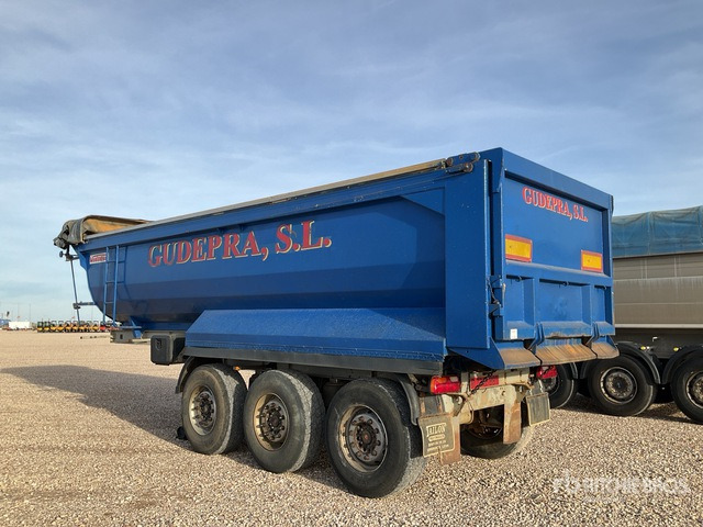 2005 Montenegro SCFH 3S 3G Tri/A End Dump Trailer - 翻斗拖车:图5 2005 Montenegro SCFH 3S 3G Tri/A End Dump Trailer - 翻斗拖车:图5