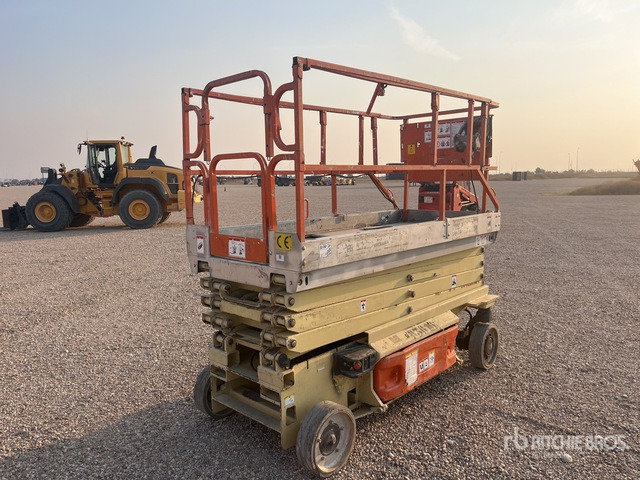 2006 JLG 3246ES Electric (Inoperable) Scissor Lift - 剪式升降机:图3 2006 JLG 3246ES Electric (Inoperable) Scissor Lift - 剪式升降机:图3