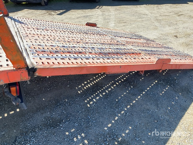 2007 Scania P310 6x2 Flatbed Truck - 栏板式/ 平板卡车:图5 2007 Scania P310 6x2 Flatbed Truck - 栏板式/ 平板卡车:图5