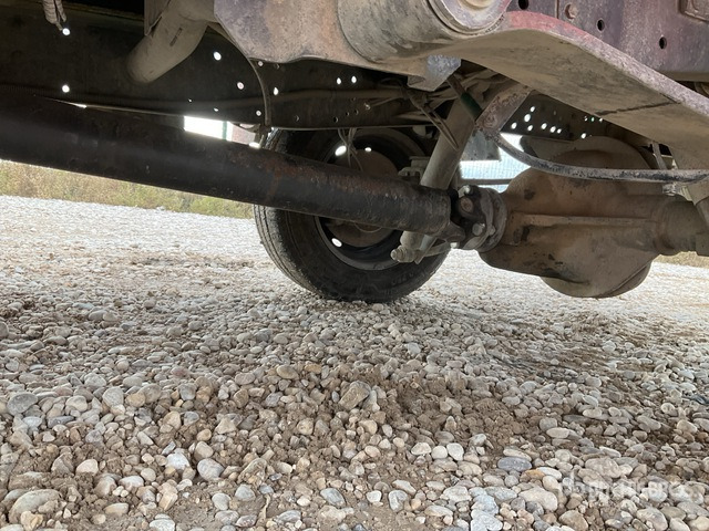 2009 Iveco 35S10 Cargo Van - 栏板式/ 平板卡车:图4 2009 Iveco 35S10 Cargo Van - 栏板式/ 平板卡车:图4