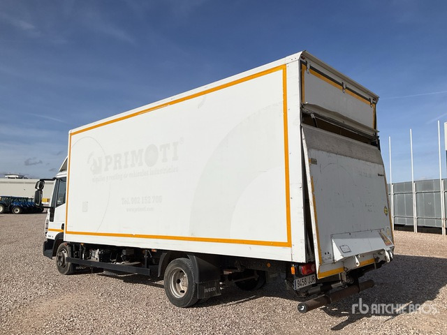2012 Iveco Eurocargo 75E18 4x2 Van Truck - 厢式卡车:图3 2012 Iveco Eurocargo 75E18 4x2 Van Truck - 厢式卡车:图3