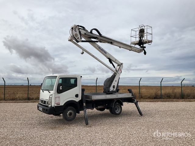 2014 Nissan NT400 Cabstar 35.12 2014 Oil&Steel Snake 189 Smart ... Bucket Truck - 车载空中平台:图1 2014 Nissan NT400 Cabstar 35.12 2014 Oil&Steel Snake 189 Smart ... Bucket Truck - 车载空中平台:图1
