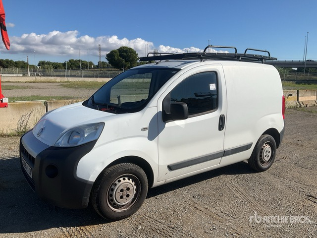 2015 Fiat Fiorino Van Truck - 小型货车:图1 2015 Fiat Fiorino Van Truck - 小型货车:图1