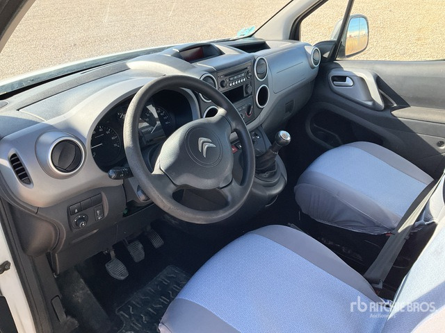 2018 Citroen Berlingo Passenger Van - 小型巴士, 小型客车:图4 2018 Citroen Berlingo Passenger Van - 小型巴士, 小型客车:图4