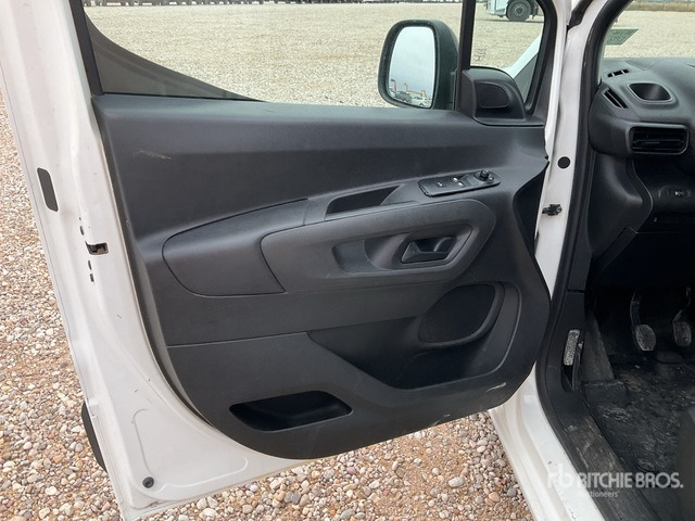 2018 Citroen Berlingo Passenger Van - 小型巴士, 小型客车:图4 2018 Citroen Berlingo Passenger Van - 小型巴士, 小型客车:图4