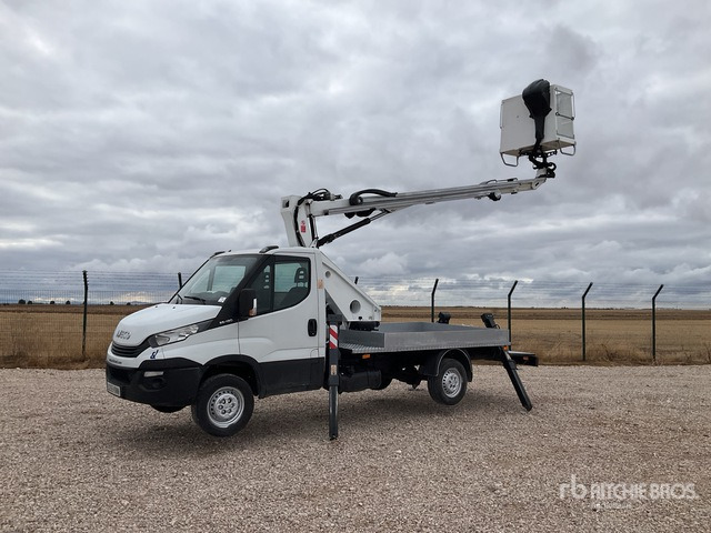 2018 Iveco Daily 35-120 2018 Oil&Steel Scorpion 1812 18 ... Bucket Truck - 车载空中平台:图2 2018 Iveco Daily 35-120 2018 Oil&Steel Scorpion 1812 18 ... Bucket Truck - 车载空中平台:图2