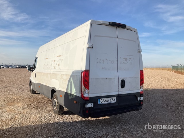 2018 Iveco Daily 35S16 Cargo Van - 小型货车:图4 2018 Iveco Daily 35S16 Cargo Van - 小型货车:图4