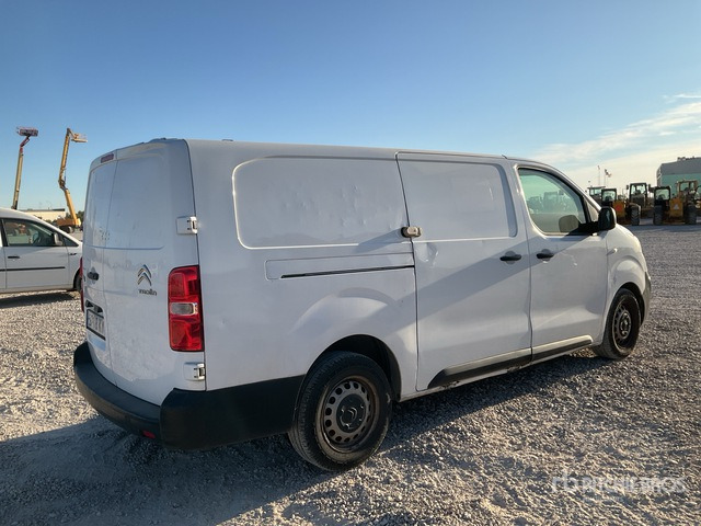 2019 Citroen Jumpy 2.0 Blue HDI - 无侧窗厢式货车:图4 2019 Citroen Jumpy 2.0 Blue HDI - 无侧窗厢式货车:图4