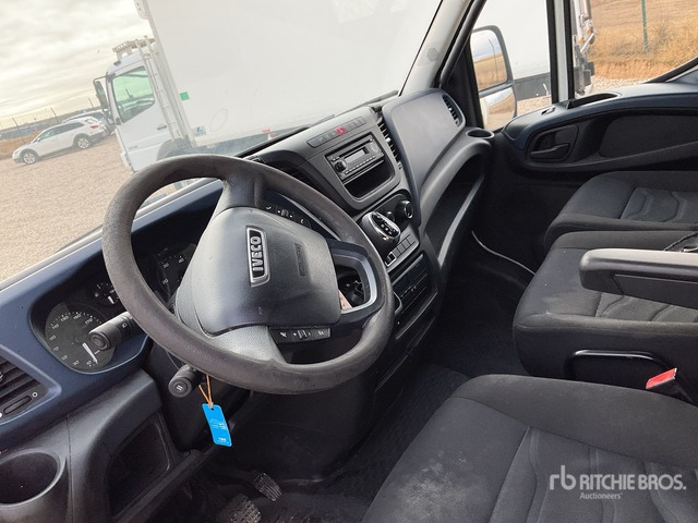 2019 Iveco Daily 70C18 4x2 Van Truck - 厢式卡车:图4 2019 Iveco Daily 70C18 4x2 Van Truck - 厢式卡车:图4