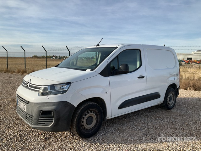 2020 Citroen Berlingo Cargo Van - 小型货车:图2 2020 Citroen Berlingo Cargo Van - 小型货车:图2