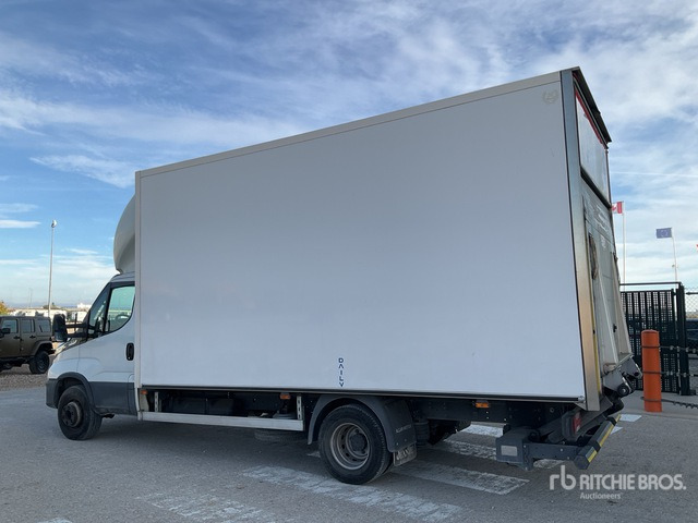 2020 Iveco Daily 70C18 4x2 Van Truck - 厢式卡车:图2 2020 Iveco Daily 70C18 4x2 Van Truck - 厢式卡车:图2