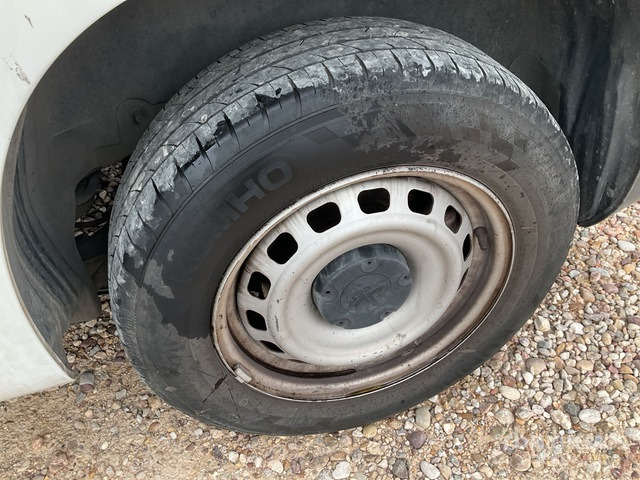 2020 Peugeot Partner Cargo Van - 小型货车:图4 2020 Peugeot Partner Cargo Van - 小型货车:图4