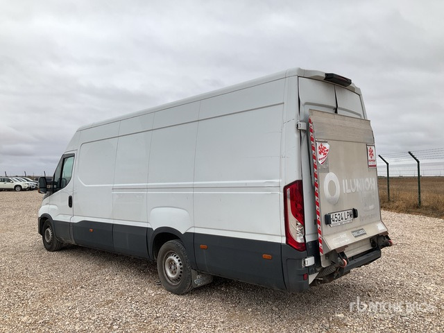 2021 Iveco Daily 35S18 4x2 Van Truck - 厢式卡车:图2 2021 Iveco Daily 35S18 4x2 Van Truck - 厢式卡车:图2