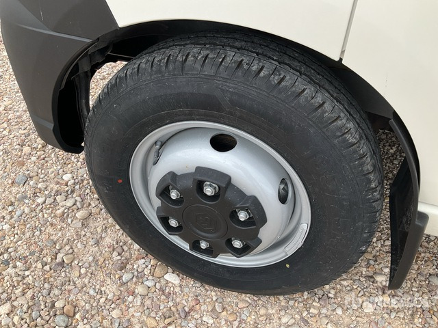 2021 Piaggio Porter NP6 4x2 (Unused) Flatbed Truck - 栏板式/ 平板卡车:图5 2021 Piaggio Porter NP6 4x2 (Unused) Flatbed Truck - 栏板式/ 平板卡车:图5