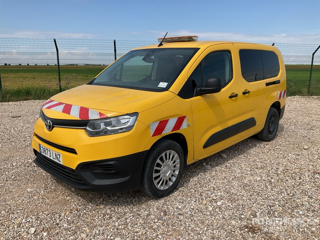 2021 Toyota Proace City Verso 5 Passenger Van - 小型巴士, 小型客车:图2 2021 Toyota Proace City Verso 5 Passenger Van - 小型巴士, 小型客车:图2