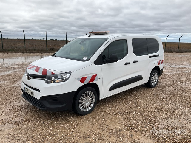 2022 Toyota Proace City Verso 5 Passenger Van - 小型巴士, 小型客车:图3 2022 Toyota Proace City Verso 5 Passenger Van - 小型巴士, 小型客车:图3