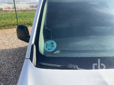 无侧窗厢式货车 CITROEN BERLINGO：图7