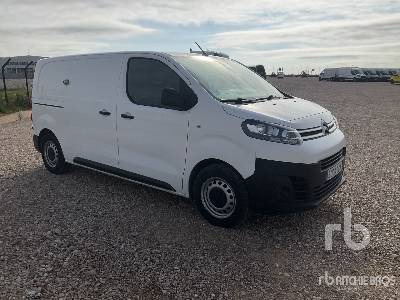 CITROEN JUMPY - 无侧窗厢式货车:图4 CITROEN JUMPY - 无侧窗厢式货车:图4