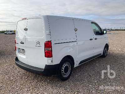 CITROEN JUMPY - 无侧窗厢式货车:图3 CITROEN JUMPY - 无侧窗厢式货车:图3