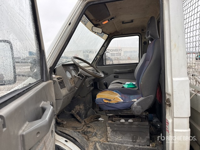 1995 Iveco Daily 35-10 Flatbed Truck - 栏板式/ 平板卡车:图4 1995 Iveco Daily 35-10 Flatbed Truck - 栏板式/ 平板卡车:图4