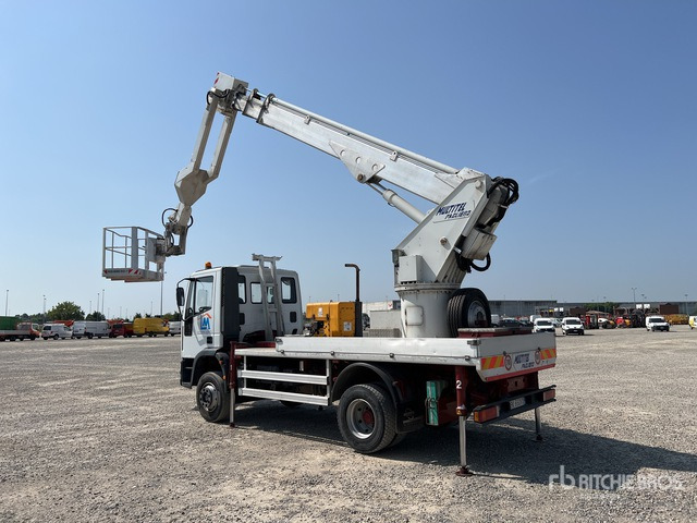 2000 Iveco Eurocargo 130E18 2000 Multitel Pagliero J322.200 ... Bucket Truck - 车载空中平台:图3 2000 Iveco Eurocargo 130E18 2000 Multitel Pagliero J322.200 ... Bucket Truck - 车载空中平台:图3