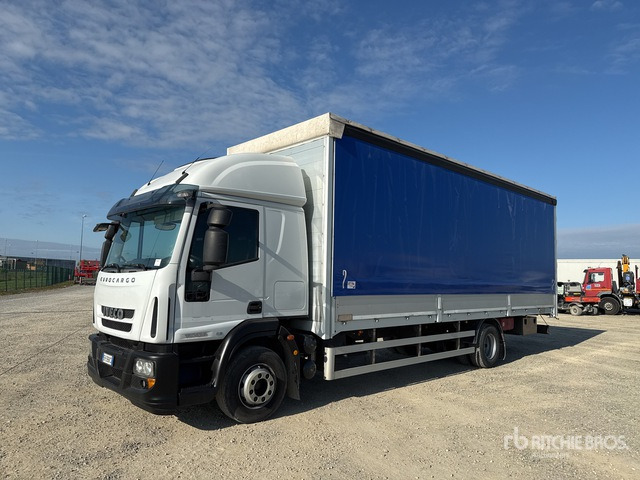 2011 Iveco Eurocargo 160E28 4x2 Curtain Side Truck - 侧帘卡车:图2 2011 Iveco Eurocargo 160E28 4x2 Curtain Side Truck - 侧帘卡车:图2
