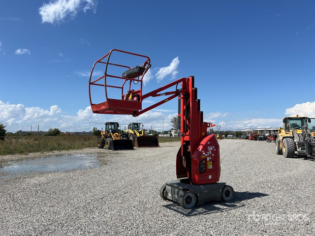 2011 JLG Toucan 10E Piattaforma aerea - 垂直桅杆升降机:图1 2011 JLG Toucan 10E Piattaforma aerea - 垂直桅杆升降机:图1