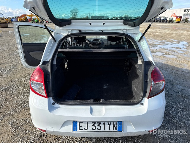 2011 Renault Clio Van Truck - 厢式卡车:图5 2011 Renault Clio Van Truck - 厢式卡车:图5