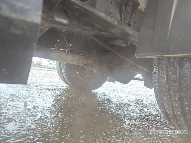 2012 Iveco Daily 50C14 Natural Power 4x2 Flatbed Truck - 栏板式/ 平板卡车:图5 2012 Iveco Daily 50C14 Natural Power 4x2 Flatbed Truck - 栏板式/ 平板卡车:图5