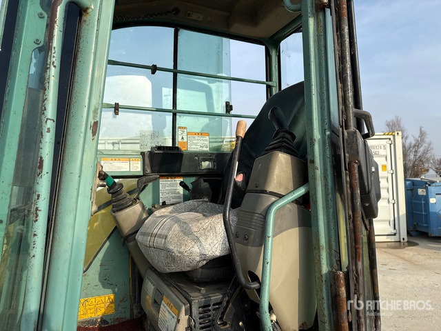 2012 Yanmar VIO80 Mini Excavator: <6.6t - 小型挖掘机:图4 2012 Yanmar VIO80 Mini Excavator: <6.6t - 小型挖掘机:图4