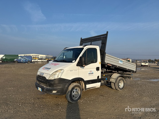 2013 Iveco Daily 35C11 S/A Dump Truck - 翻斗车:图1 2013 Iveco Daily 35C11 S/A Dump Truck - 翻斗车:图1