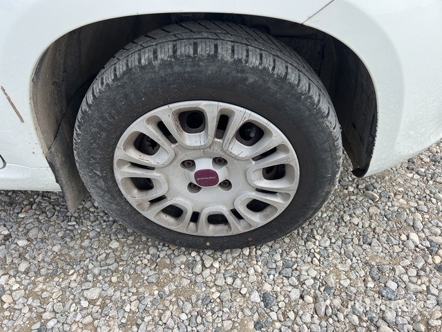 2014 Fiat Panda Automobile - 汽车:图5 2014 Fiat Panda Automobile - 汽车:图5