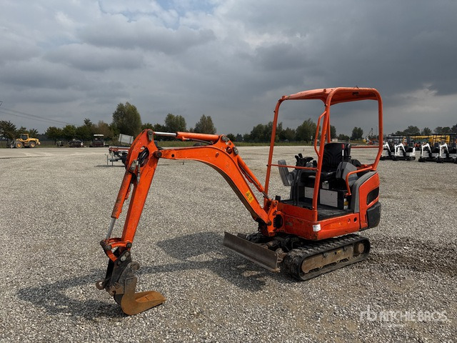 2015 Kubota KX016-4 Mini escavatore: <6.6t - 小型挖掘机:图1 2015 Kubota KX016-4 Mini escavatore: <6.6t - 小型挖掘机:图1