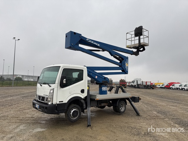 2015 Nissan Cabstar 35.12 2015 Socage DA 320 20 m on Bucket Truck - 车载空中平台:图1 2015 Nissan Cabstar 35.12 2015 Socage DA 320 20 m on Bucket Truck - 车载空中平台:图1