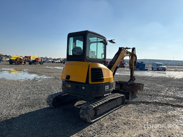 2016 Bobcat E35 Mini Excavator: <6.6t - 小型挖掘机:图3 2016 Bobcat E35 Mini Excavator: <6.6t - 小型挖掘机:图3