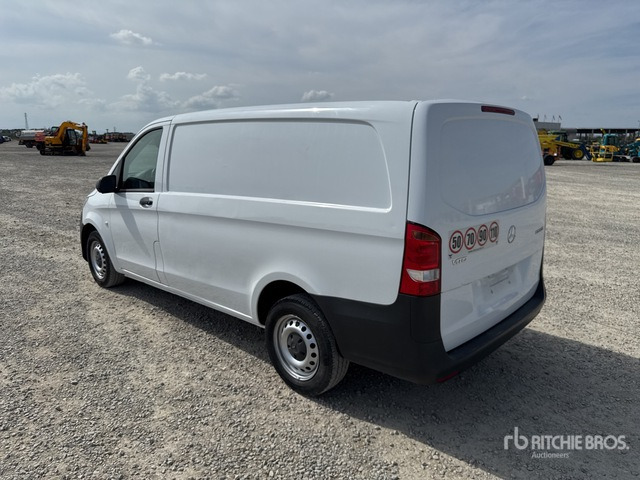 2016 Mercedes-Benz Vito Furgone cargo - 无侧窗厢式货车:图4 2016 Mercedes-Benz Vito Furgone cargo - 无侧窗厢式货车:图4