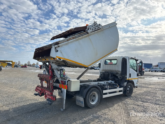 2017 Isuzu NPR 75 Rear Loader Waste Collection Truck - 垃圾车:图4 2017 Isuzu NPR 75 Rear Loader Waste Collection Truck - 垃圾车:图4