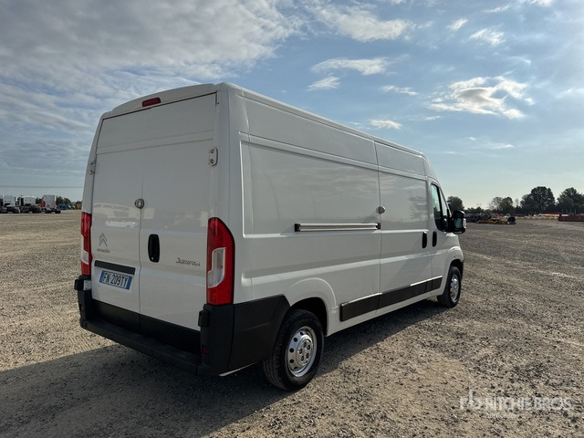 2018 Citroen Jumper 33 2.0BLUEHDI L3H2 130CV Van Truck - 无侧窗厢式货车:图4 2018 Citroen Jumper 33 2.0BLUEHDI L3H2 130CV Van Truck - 无侧窗厢式货车:图4