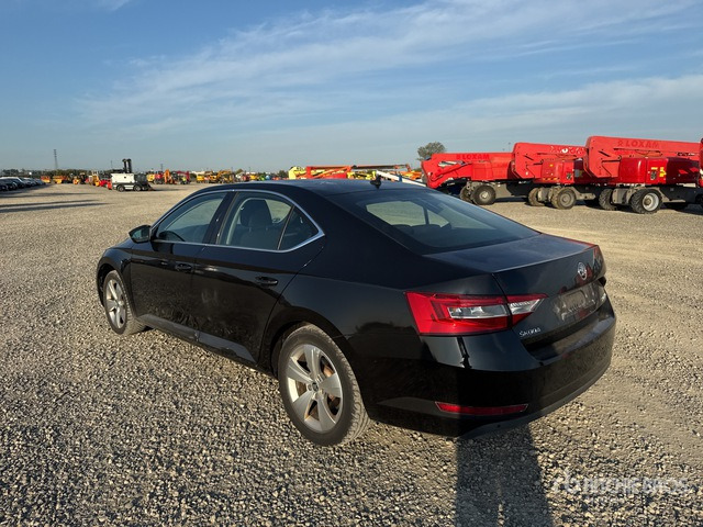 2018 Skoda Superb Autovettura - 汽车:图4 2018 Skoda Superb Autovettura - 汽车:图4