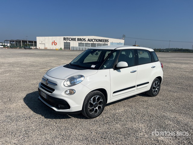 2019 Fiat 500L Automobile - 汽车:图1 2019 Fiat 500L Automobile - 汽车:图1