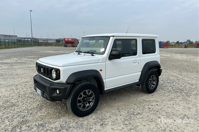 2019 Suzuki Jimny 1.5 Top 4wd allgrip 75KW/102CV SUV - 越野车:图3 2019 Suzuki Jimny 1.5 Top 4wd allgrip 75KW/102CV SUV - 越野车:图3