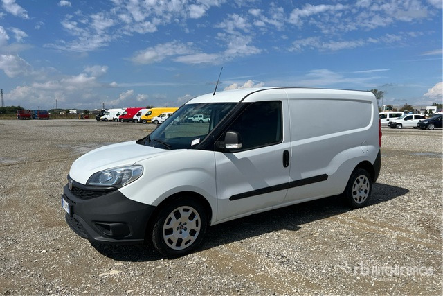 2020 Fiat Doblo CARGO MAXI 1.6 MJET 120CV LOUNGE Van Truck - 紧凑型面包车:图3 2020 Fiat Doblo CARGO MAXI 1.6 MJET 120CV LOUNGE Van Truck - 紧凑型面包车:图3