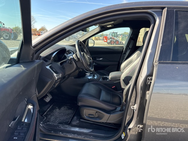 2020 Jaguar E Pace 2.0D I4 CHEQUERED FLAG AUTO 4WD SUV - 越野车:图5 2020 Jaguar E Pace 2.0D I4 CHEQUERED FLAG AUTO 4WD SUV - 越野车:图5