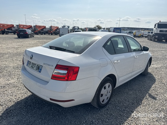 2020 Skoda Octavia Autovettura - 汽车:图3 2020 Skoda Octavia Autovettura - 汽车:图3