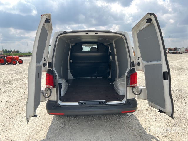 2021 Volkswagen Transporter 4x4 2.0 TDI BlueMotion SCR 110k ... Van Truck - 紧凑型面包车:图5 2021 Volkswagen Transporter 4x4 2.0 TDI BlueMotion SCR 110k ... Van Truck - 紧凑型面包车:图5