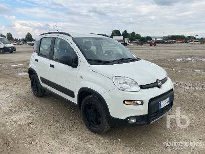 FIAT PANDA 4X4 - 汽车:图4 FIAT PANDA 4X4 - 汽车:图4