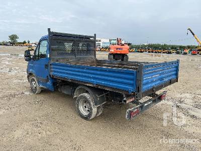 IVECO DAILY 35C11 (Inoperable) - 翻斗车:图3 IVECO DAILY 35C11 (Inoperable) - 翻斗车:图3