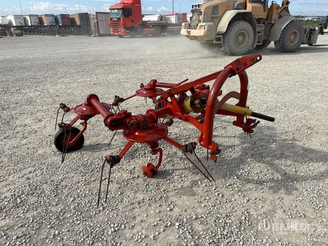 Kuhn Hay Rake - 翻草机/ 搂草机:图4 Kuhn Hay Rake - 翻草机/ 搂草机:图4